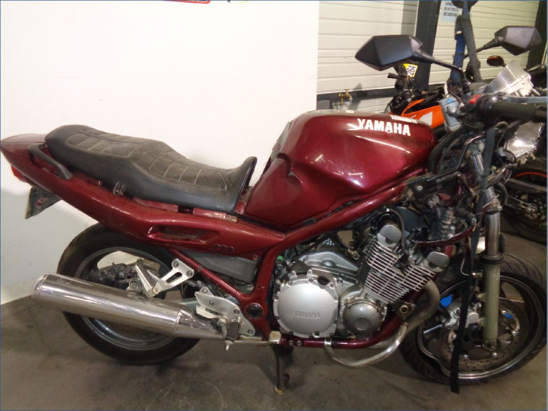 YAMAHA 900 XJS DIVERSION 