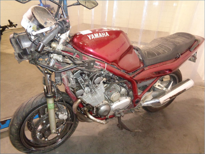 YAMAHA 900 XJS DIVERSION 