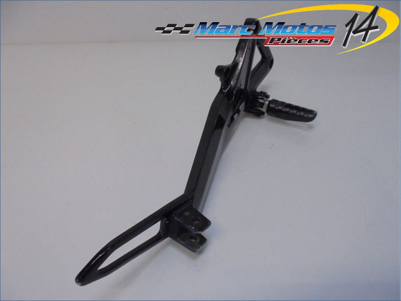 PLATINE MIXTE DROITE HONDA 600 HORNET 2003