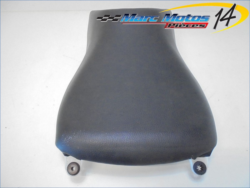 SELLE AVANT HONDA CB125F 2010