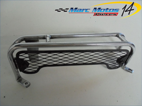 GRILLE DE RADIATEUR SUZUKI 600 DR 1989