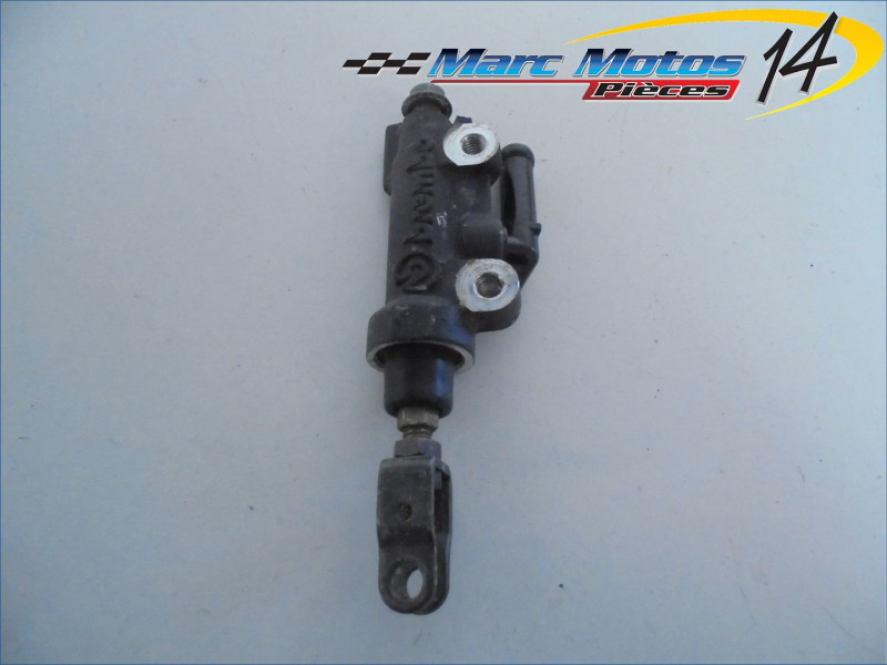 MAITRE CYLINDRE DE FREIN ARRIERE YAMAHA 600 FAZER 2002