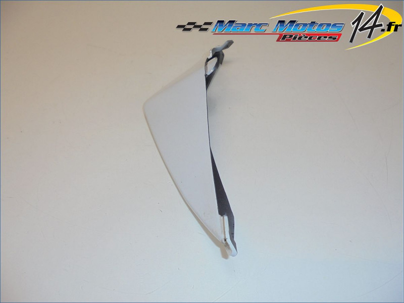 CACHE LATERAL GAUCHE SUZUKI 750 GSR 2012