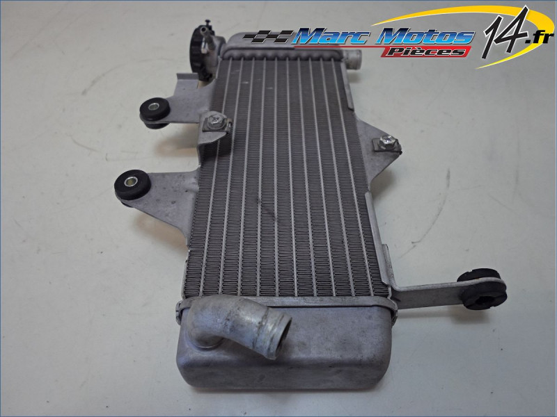 RADIATEUR D'EAU HONDA 125 VARADERO 2016