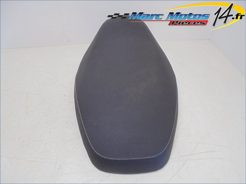 SELLE BIPLACE YAMAHA 50 SLIDER 2016