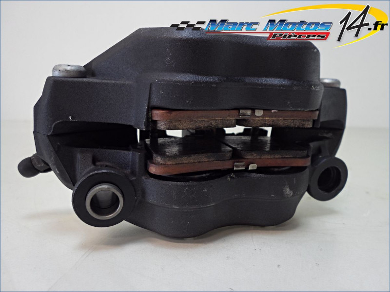 ETRIER DE FREIN AVANT DROIT HONDA 600 CBR R 2006