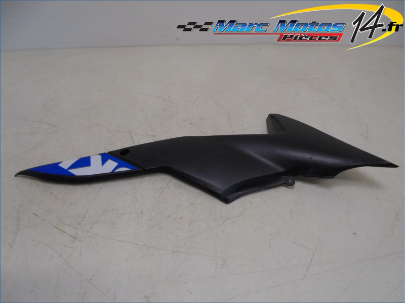 ECOPE DE RESERVOIR DROITE SUZUKI 650 SV 2018