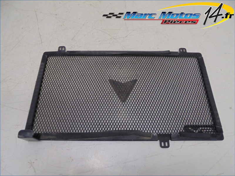 GRILLE DE RADIATEUR SUZUKI 650 SV 2018