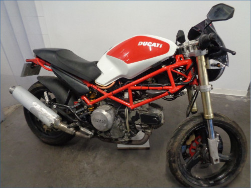 DUCATI 600 MONSTER 