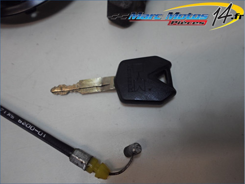 BOUCHON DE RESERVOIR KAWASAKI Z750 2006