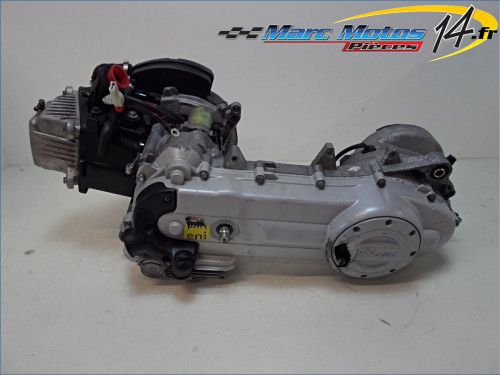 MOTEUR PIAGGIO 50 LIBERTY 2015