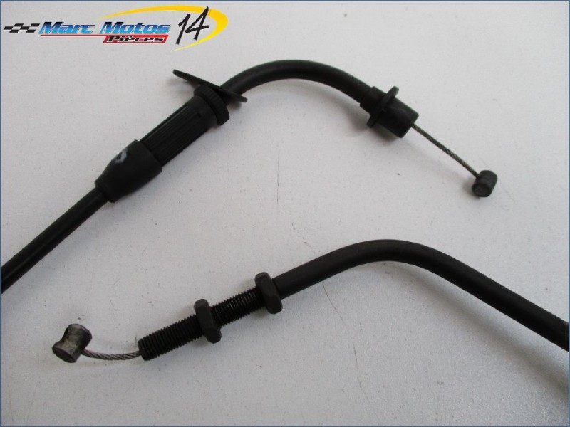 CABLE D'ACCELERATEUR TRIUMPH 900 BONNEVILLE T100 2005