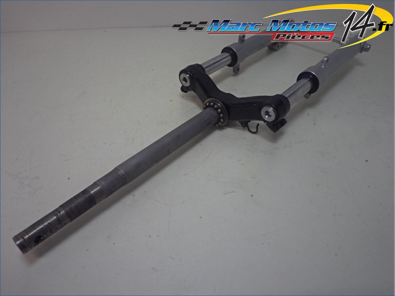 FOURCHE COMPLETE PEUGEOT 50 KISBEE 2023