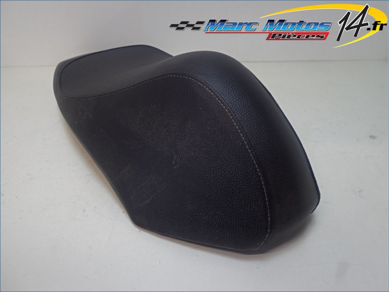 SELLE BIPLACE PEUGEOT 50 KISBEE 2023