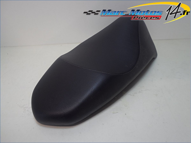 SELLE BIPLACE PEUGEOT 50 KISBEE 2023