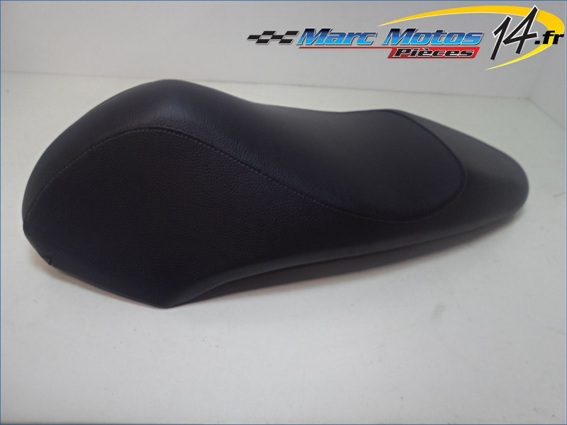 SELLE BIPLACE PEUGEOT 50 KISBEE 2023