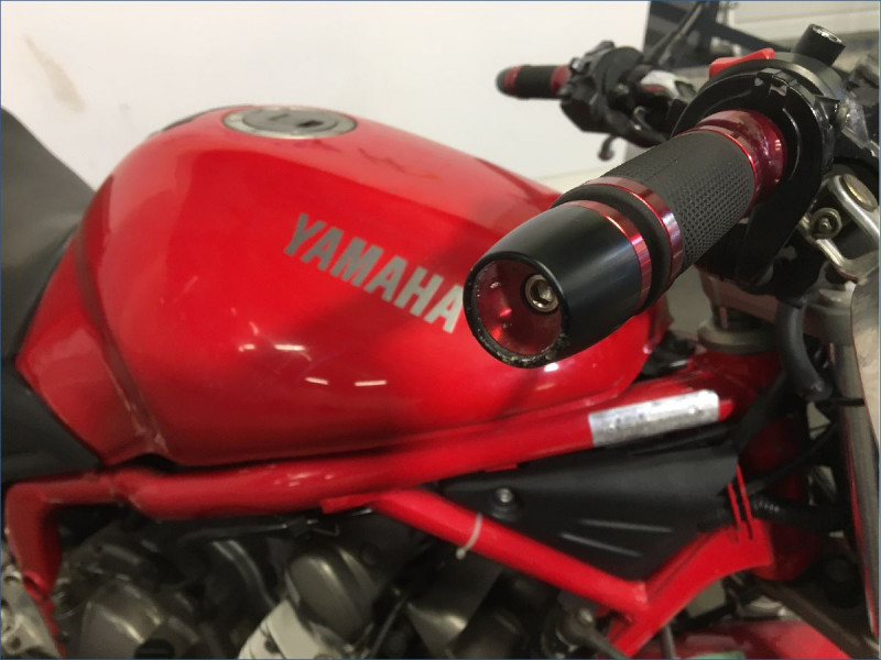 YAMAHA 600 XJN 