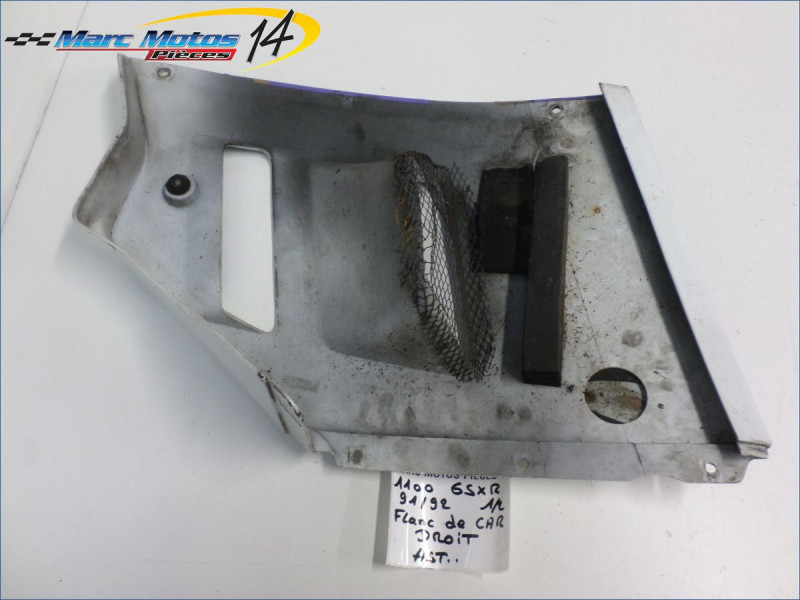 FLANC DE CARENAGE DROIT SUZUKI 1100 GSXR 1992