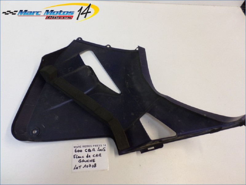 FLANC DE CARENAGE GAUCHE HONDA 600 CBR R 2005