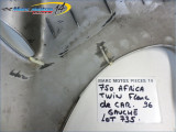 FLANC DE CARENAGE GAUCHE HONDA 750 AFRICA TWIN 1996