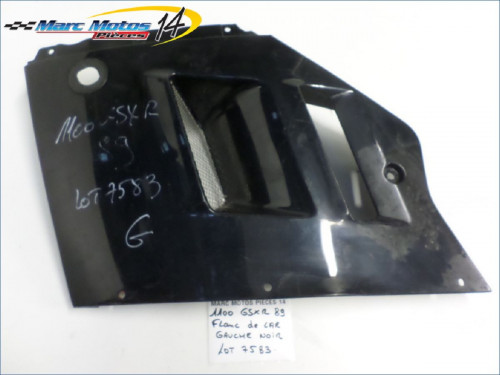 FLANC DE CARENAGE GAUCHE SUZUKI 1100 GSXR 49