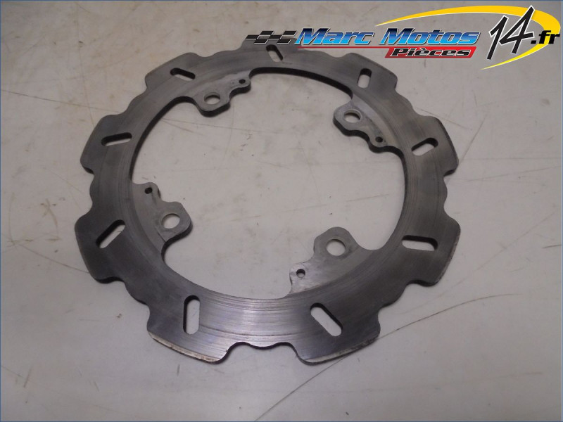 DISQUE ARRIERE HONDA 954 CBR R 2003