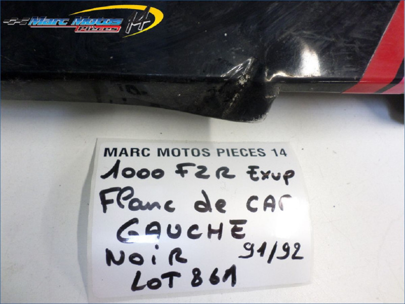 FLANC DE CARENAGE GAUCHE YAMAHA 1000 FZR EXUP 1991