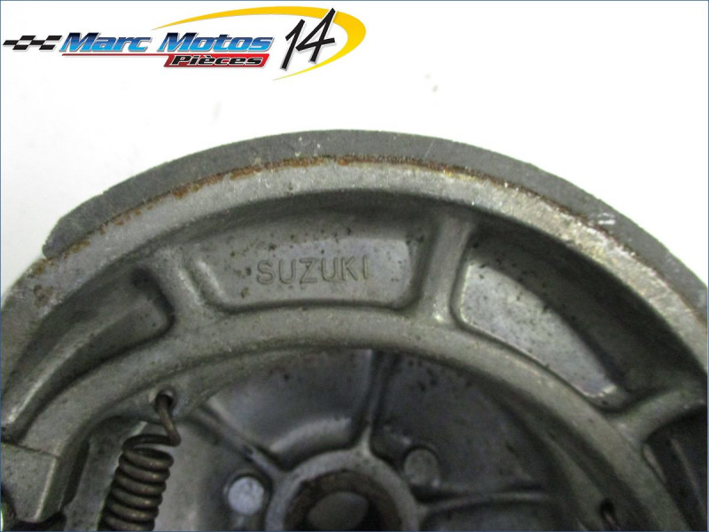 FLASQUE DE FREIN ARRIERE SUZUKI 125 GN 