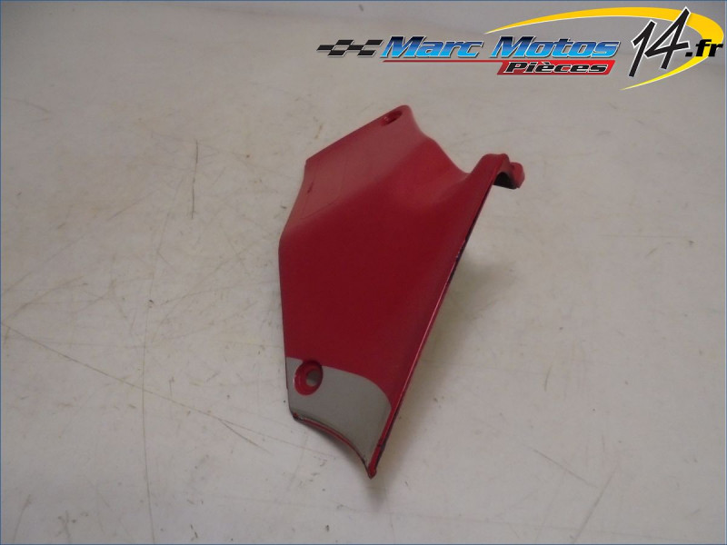 HABILLAGE DE TÊTE DE FOURCHE GAUCHE HONDA 1000 CBR F 1992