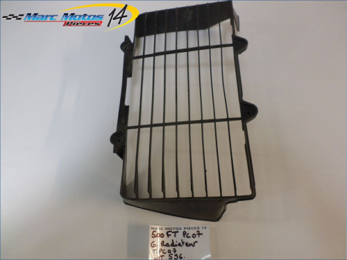 GRILLE DE RADIATEUR HONDA 500 FT ASCOT PC07