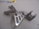 PLATINE ARRIERE DROITE APRILIA 1000 RSV4 FACTORY 2009