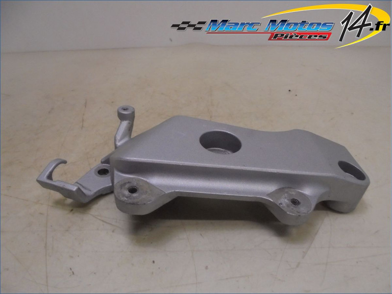 SUPPORT MOTEUR HONDA 600 HORNET 2003