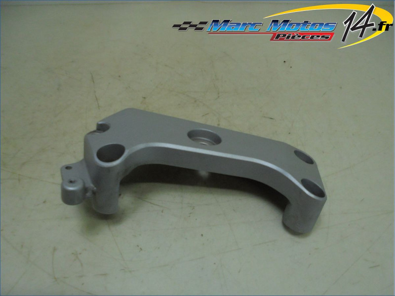 SUPPORT MOTEUR HONDA 600 HORNET 2003