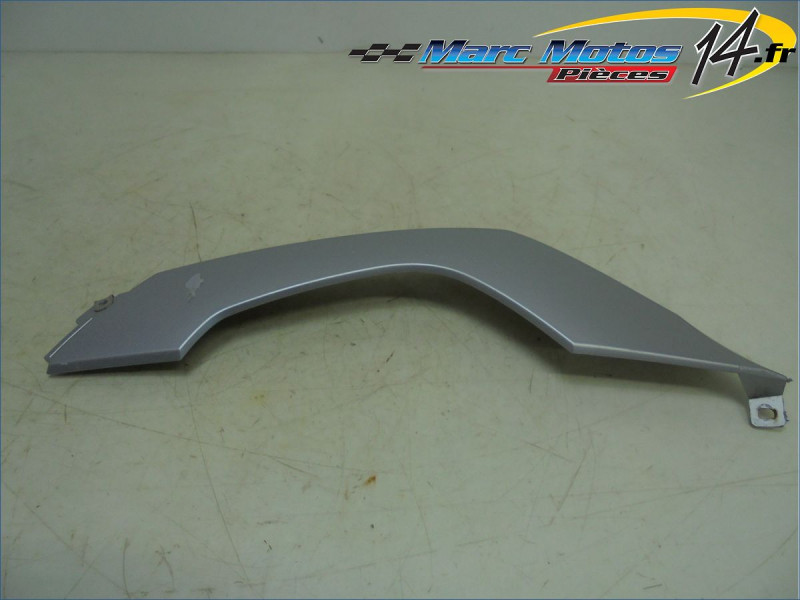 CACHE LATERAL GAUCHE BMW F650GS 2010