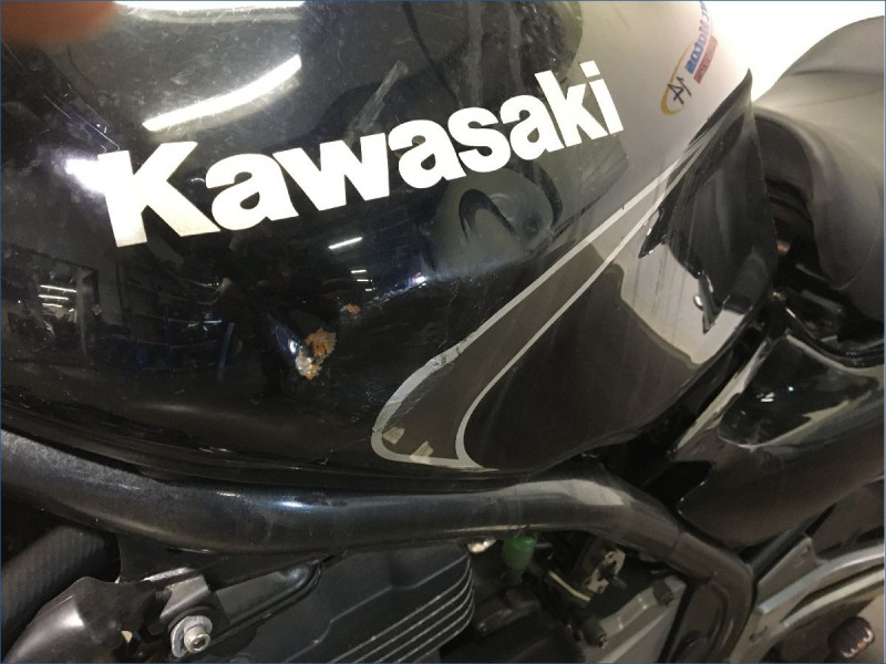 KAWASAKI ER5 