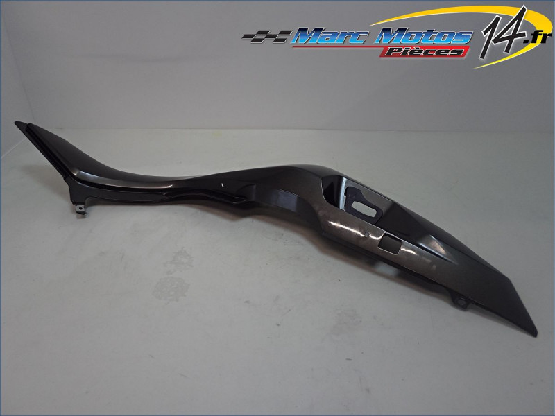 CACHE LATERAL DROIT BMW R1250RT 2020