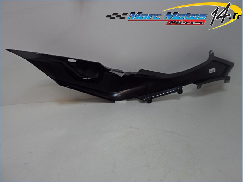 CACHE LATERAL GAUCHE BMW R1250RT 2020