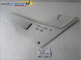 CACHE LATERAL DROIT HONDA 750 VFR 1988