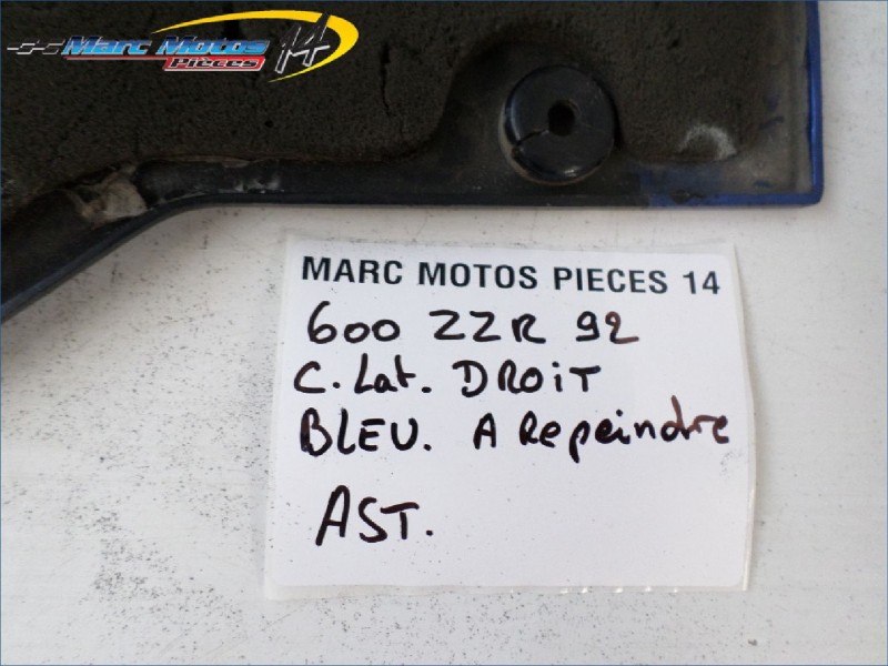 CACHE LATERAL DROIT KAWASAKI 600 ZZR 1992