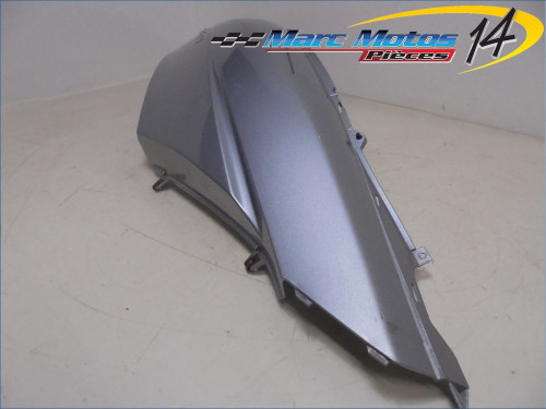 CACHE LATERAL DROIT HONDA 125 S WING 2013