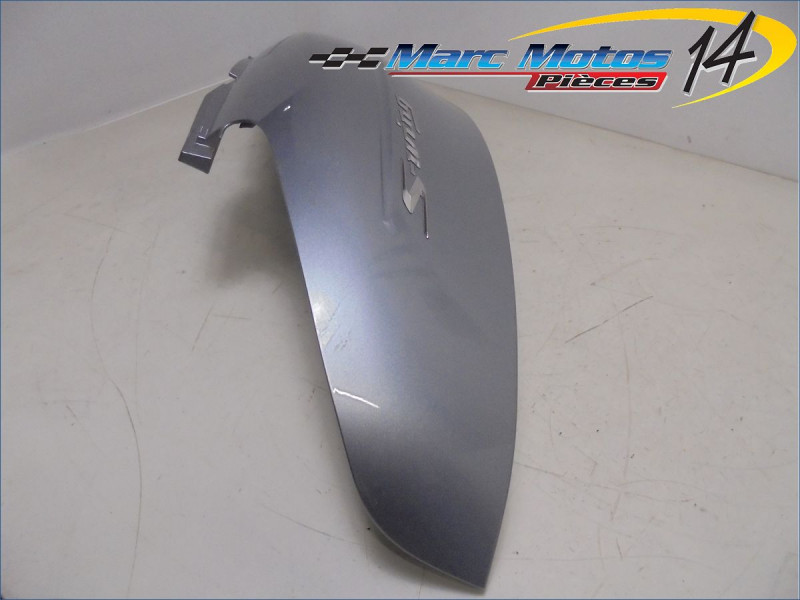 CACHE LATERAL DROIT HONDA 125 S WING 2013