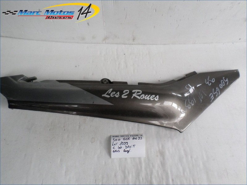 CACHE LATERAL DROIT SUZUKI 500 GSE 1993