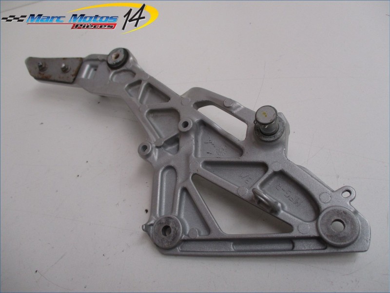 PLATINE MIXTE DROITE HONDA 600 HORNET ABS 2014