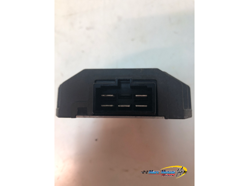REGULATEUR YAMAHA FZ6 N 2005