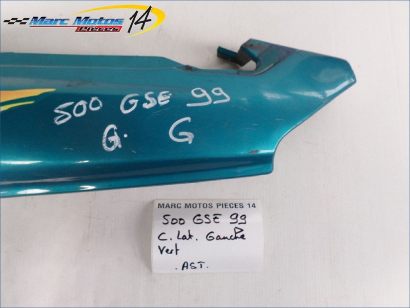 CACHE LATERAL GAUCHE SUZUKI 500 GSE 1999