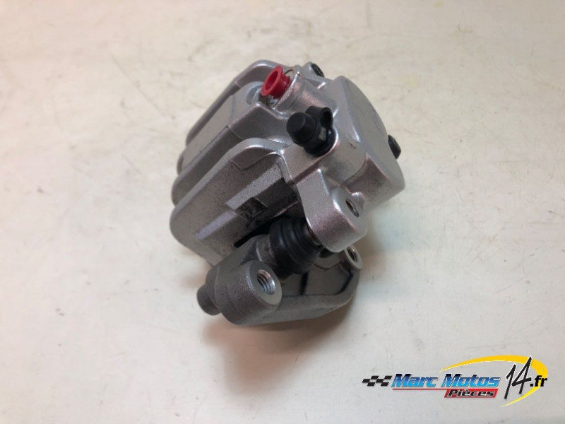 ETRIER DE FREIN AVANT GAUCHE SUZUKI 650 BURGMAN 2010