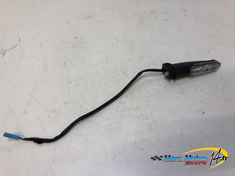 CLIGNOTANT ARRIERE DROIT HONDA 750 HORNET 2023