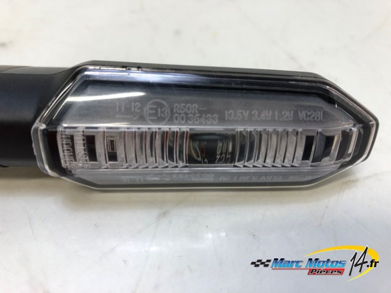CLIGNOTANT ARRIERE DROIT HONDA 750 HORNET 2023