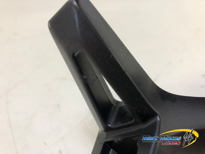PLATINE ARRIERE DROITE YAMAHA MT09 SP 2021