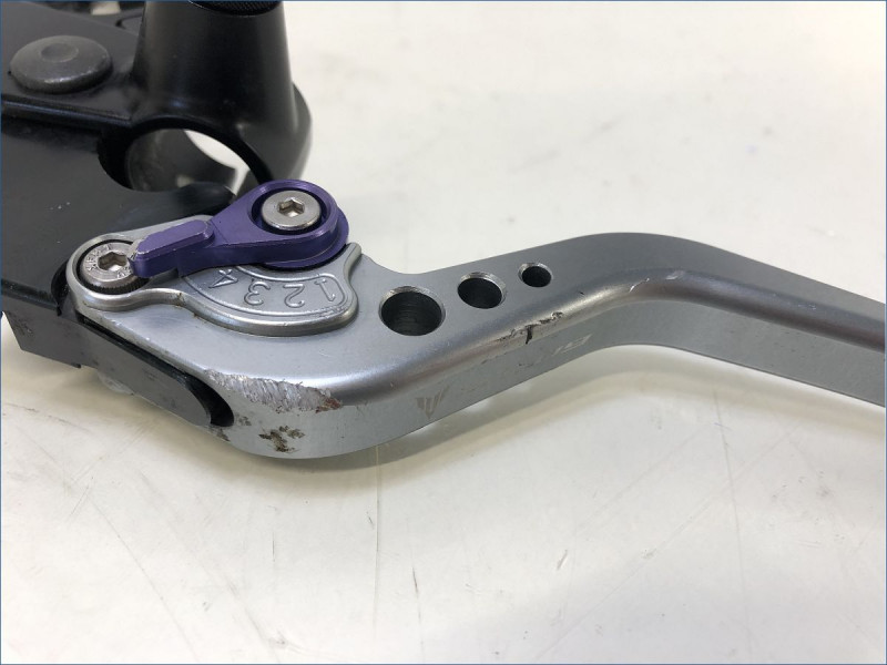 SUPPORT DE LEVIER D'EMBRAYAGE YAMAHA MT09 SP 2021